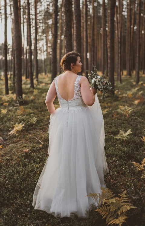 Suknia ślubna ecru tiul 46 xxl