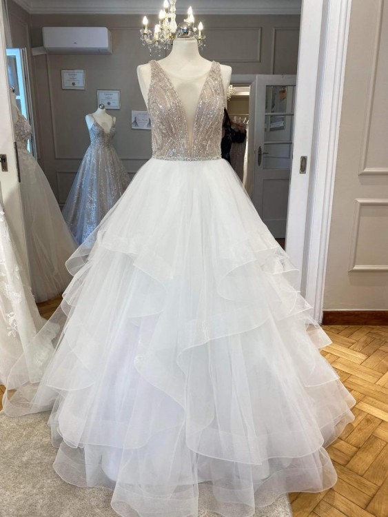 Suknia ślubna w stylu Glamour Atelier Rosa