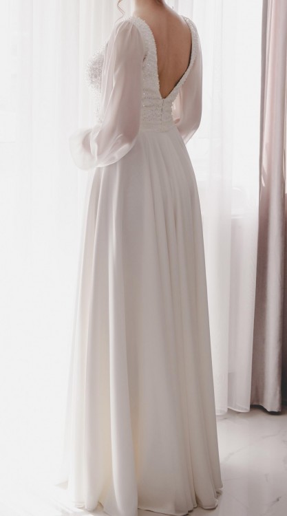 Suknia ślubna S 36 perełki bufiaste rekawy