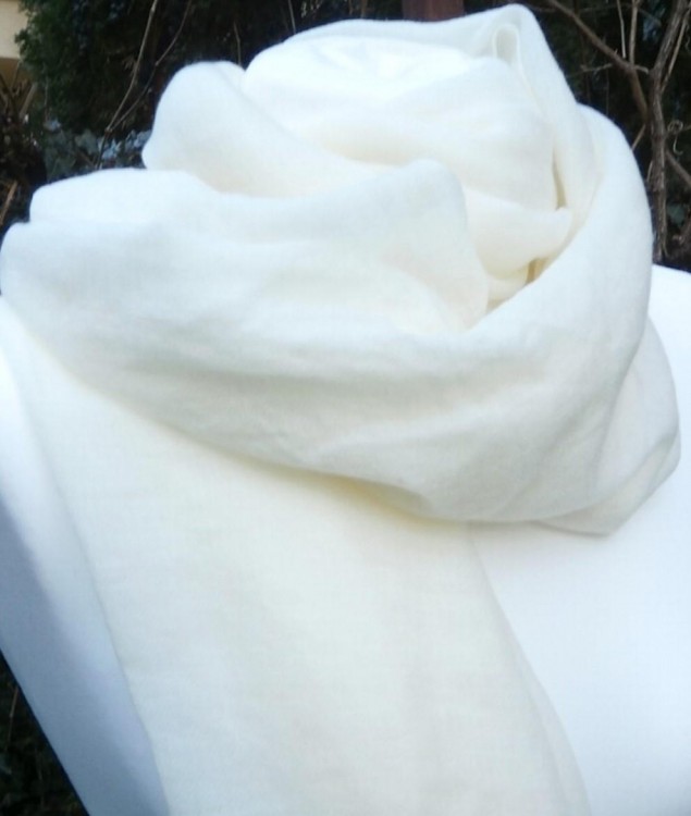 Elegancki szal z najwyższej jakości kaszmiru (200x60 cm)