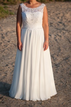 Zwiewna suknia ślubna 42 44 / 172 cm + 5 cm obcas
