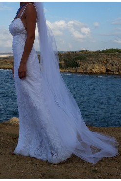 Suknia Ślubna z odkrytymi plecami