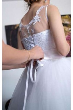 Śliczna suknia ślubna LiLi