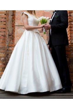 Suknia ślubna Pronovias 2016 Pravina