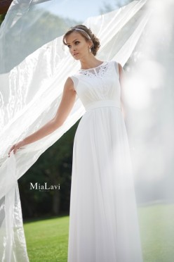 Suknia przynosząca szczęście w miłości Mia Lavi 2016 rok