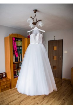 Suknia ślubna princessa