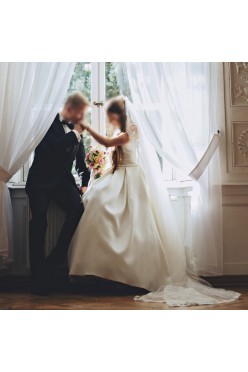 Klasyczna suknia ślubna z mikado