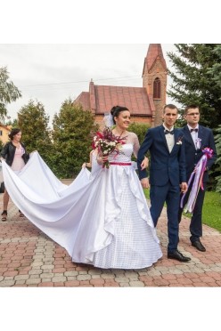 Niepowtarzalna Suknia Ślubna !