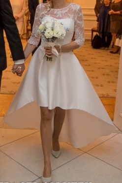 Suknia ślubna koronkowa krótka z przodu, długa z tyłu