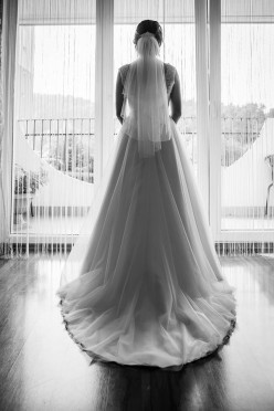 Piękna suknia ślubna Elizabeth Passion