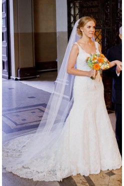 Suknia ślubna Diane Legrand, rozmiar 38.