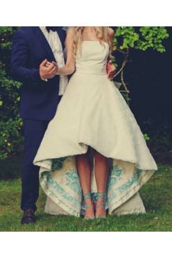 Oryginalna i nowoczesna, ręcznie malowana suknia ślubna