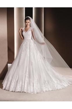 Hiszpańska suknia ślubna marki LA SPOSA - model Raven