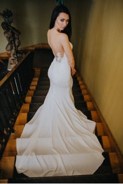 Suknia ślubna PRONOVIAS model Plisa