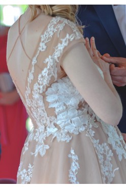 sprzedam suknię ślubną