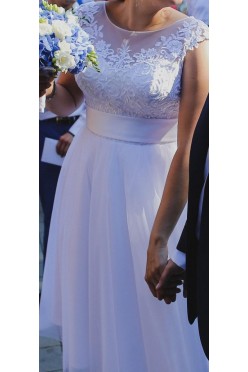 Suknia ślubna krótka, wiązana