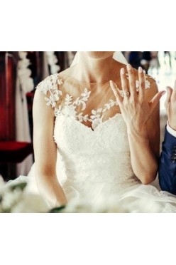 Suknia slubna Trinity marki Pronovias Barcelona