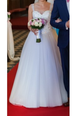 suknia ślubna biała księżniczka