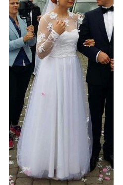 Suknia ślubna koronka