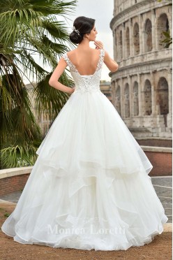 Suknia Ślubna 2017 Monica Loretti Falbany 40