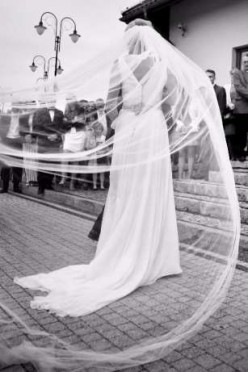 Suknia Ślubna justin Alexander 8733