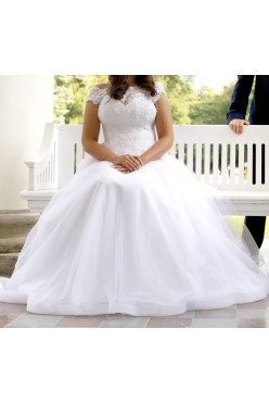 Zjawiskowa suknia ślubna projektu Patrycji Pardyki