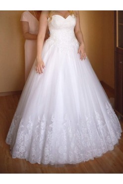 Suknia ślubna Solveige stan b.dobry +welon gratis