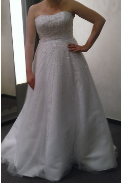 Nowa suknia ślubna bo ślub odwołany