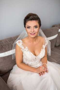 SUKNIA ŚLUBNA HERM'S