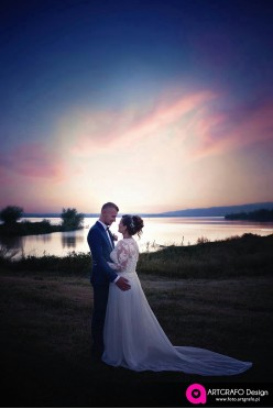 Suknia ślubna roz.40, muślin, koronka