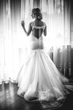 Suknia Ślubna Farage - MISHA r.38