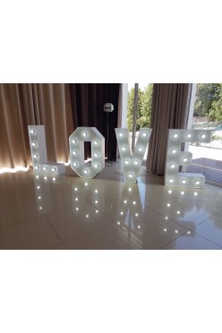 Napis podświetlany LOVE hit 2017