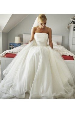 Suknia Ślubna typu Princessa