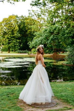 Suknia ślubna z odpinaną spódnicą HIT SEZONU