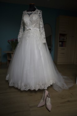 Suknia ślubna Toscania - koronka