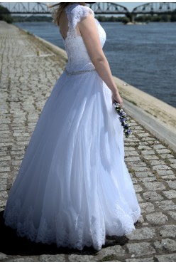 Suknia ślubna model Alessia kolekcja M&M 2017