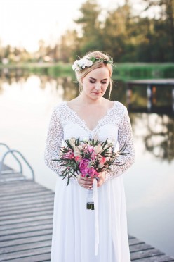 Rustykalna suknia ślubna koronka i muślin, rozporek, tren