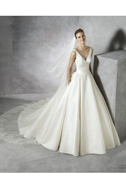 Piękna suknia Pronovias 2016 TESIRA