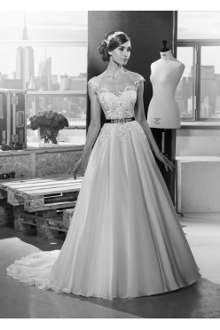 Piękna suknia z trenem Gala Machiko- rozm.34/36