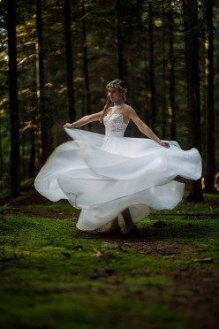 Przepiękna romantyczna suknia ślubna