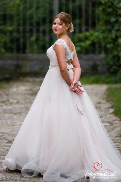 WYJĄTKOWA SUKNIA OMBRE