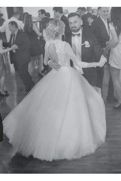 Piękna Suknia Ślubna