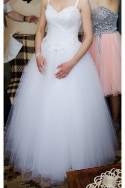 Suknia Ślubna plus bolerko i buty