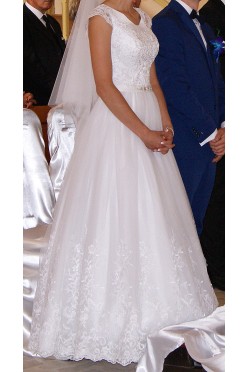 Suknia ślubna z welonem princessa biała rozmiar 34 ,36