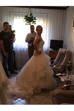 Niepowtarzalna suknia Aire Barcelona