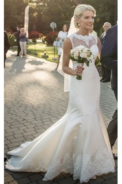 Suknia ślubna rybka z trenem