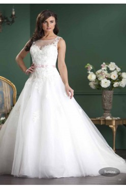 Suknia ślubna r. 36 Model Bettina