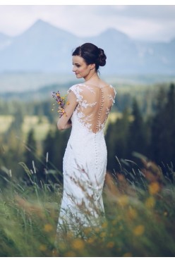 PIĘKNA SKUKNIA VANILLA SPOSA