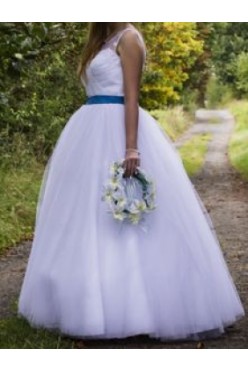 Suknia ślubna typu princessa rozmiar 38/40