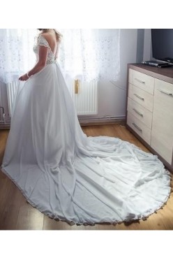 Suknia ślubna tren, gołe plecy